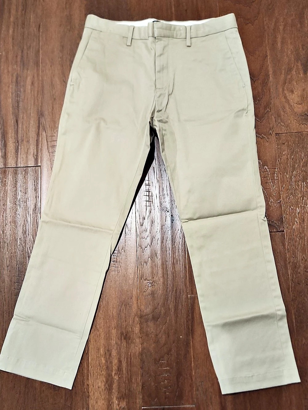 Banana Republic Aiden Slim Fit Chino Pants Beige Waist 33 Length 30